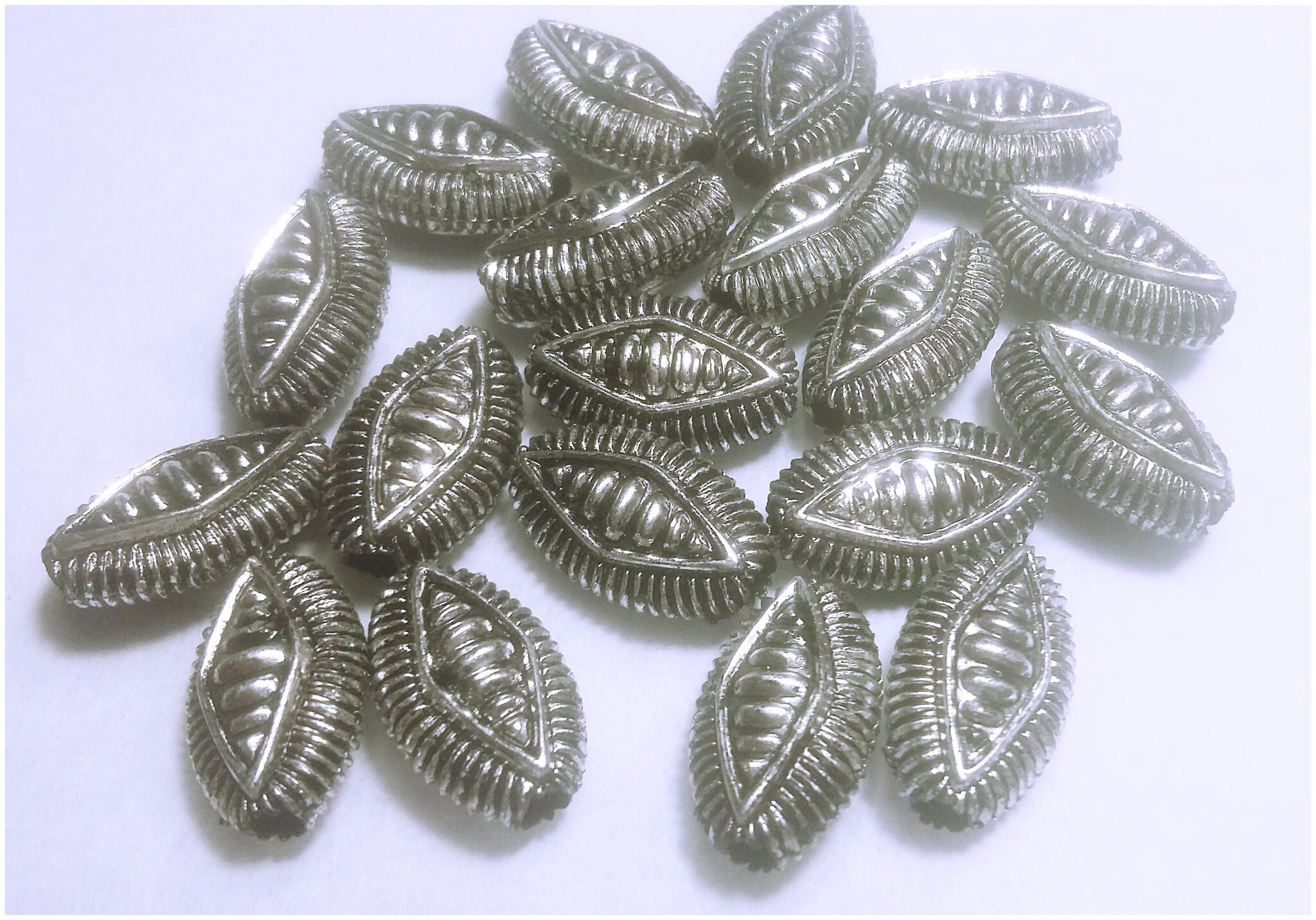 

SIJCM Sparkle Artisy 500 PCS -Beads-13x07mm
