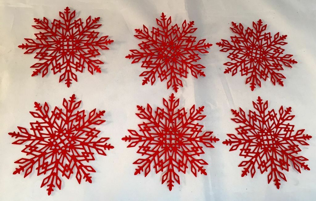 

Tim Holtz Holiday Die Cuts Flurry 2 Snowflake Set of 6 Red Cardstock