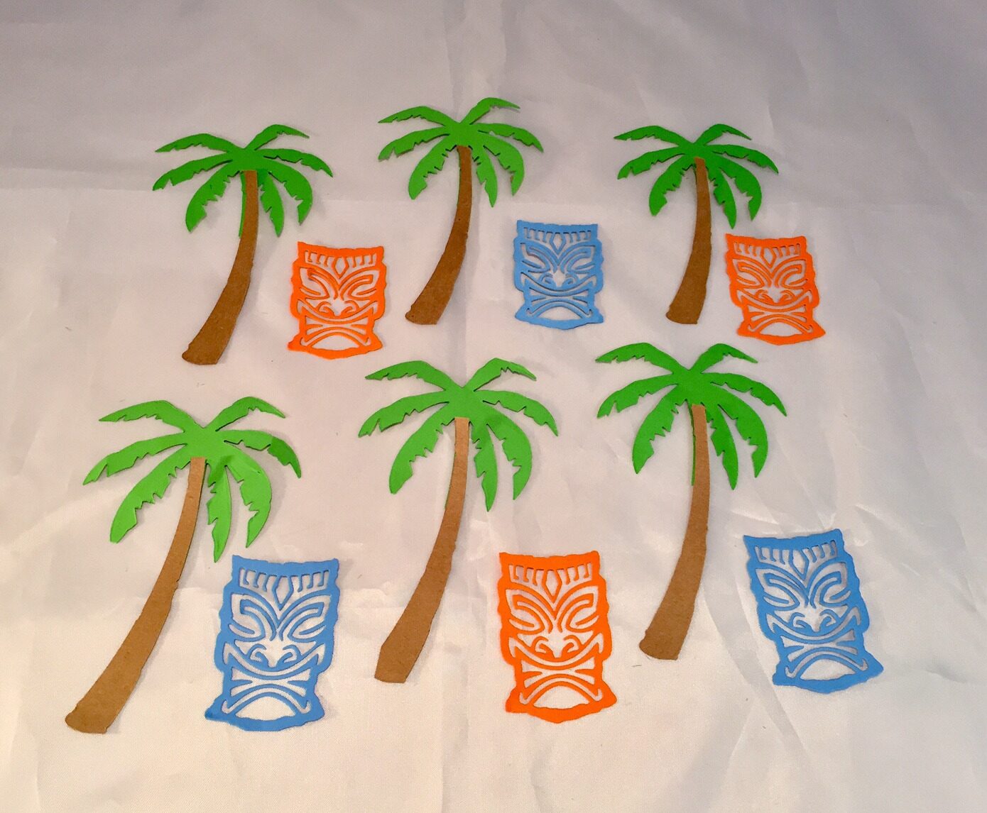

Tim Holtz Tropical Die Cuts Palm Tree and Tiki s Set of 6 Sizzix 656918