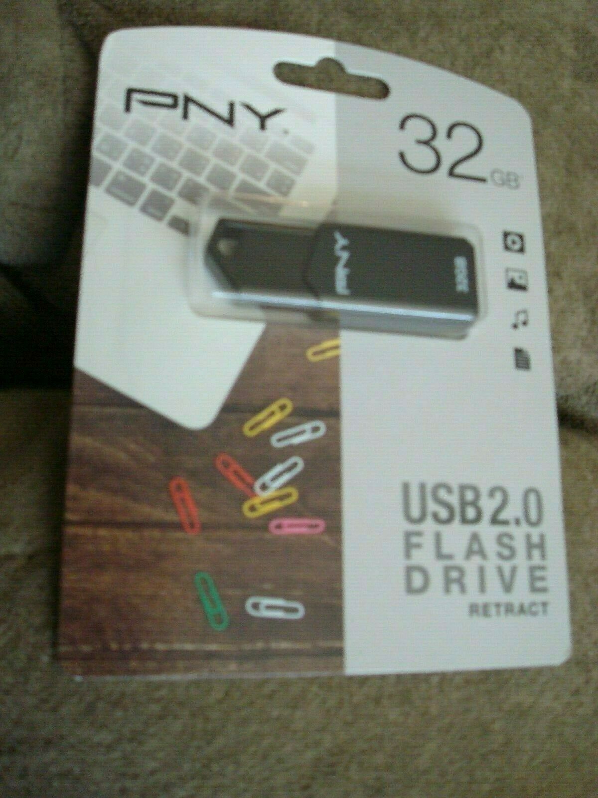 

PNY USB 2 0 FLASH DRIVE RETRACT 32GB