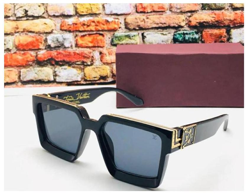 

Mr Goggles Unisex Black Oversized Sunglasses