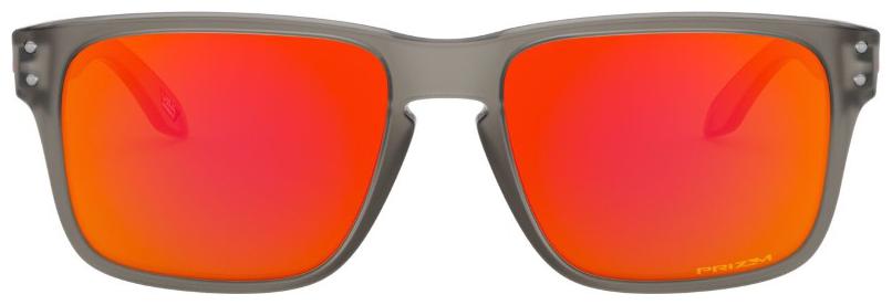 

Oakley Men Square Sunglasses