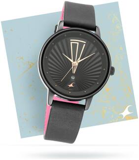 Buy Fastrack 66nl01 Ananya Panday Ruffles Analog Watch For Women Online At Low Prices In India Paytmmall Com