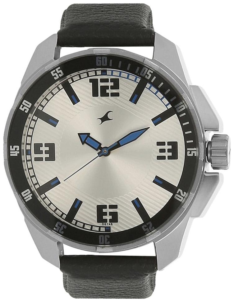 

Fastrack NK3084SL01 Men Analog watch