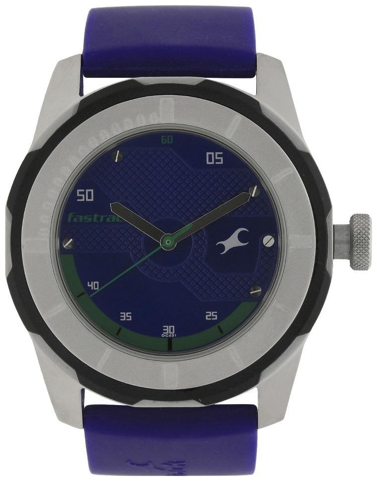 

Fastrack NK3099SP05 Men Analog watch