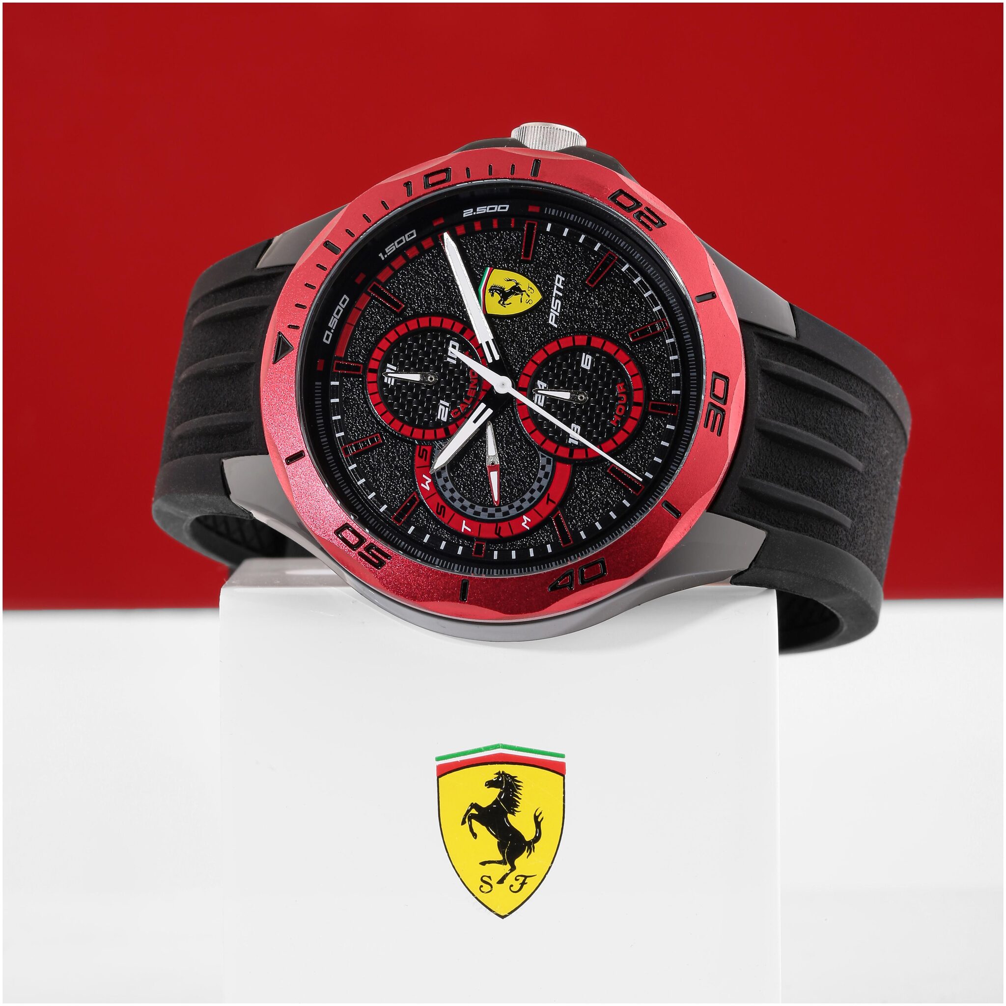 

Scuderia Ferrari Pista Analogue Black Round Dial Men s Watch - 0830721