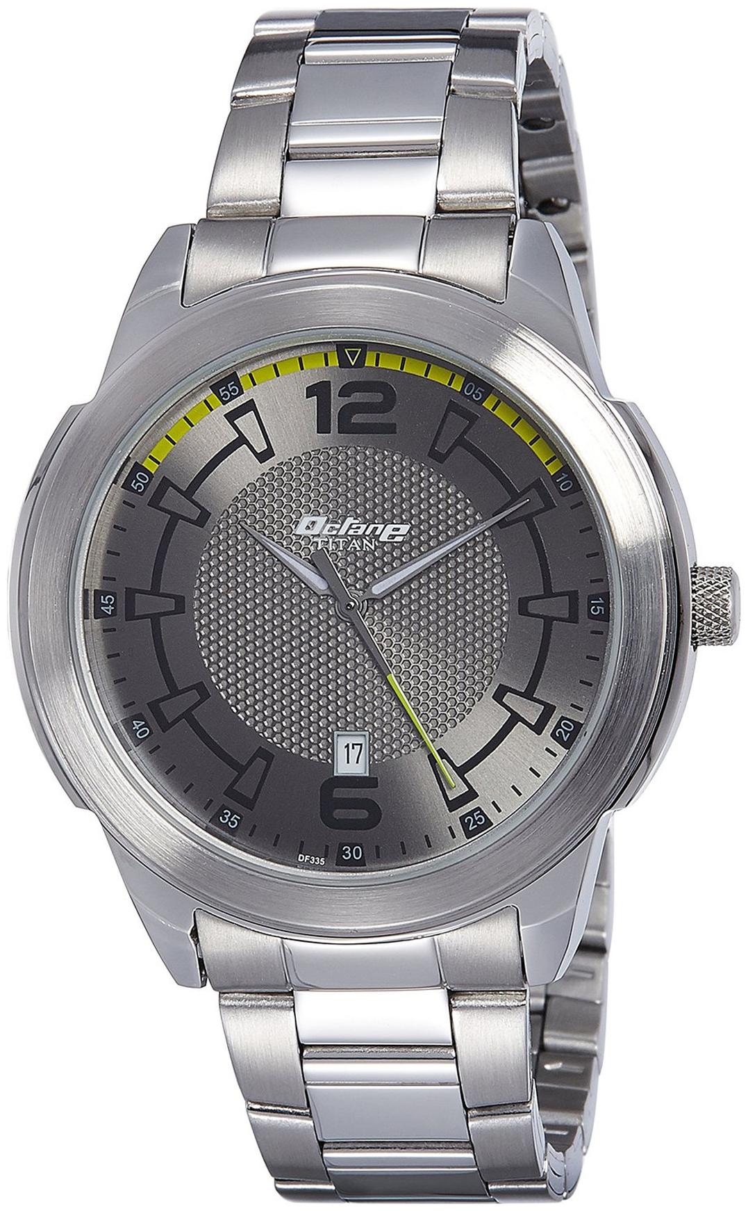 

Titan 1585Sm07 Men Analog Watch