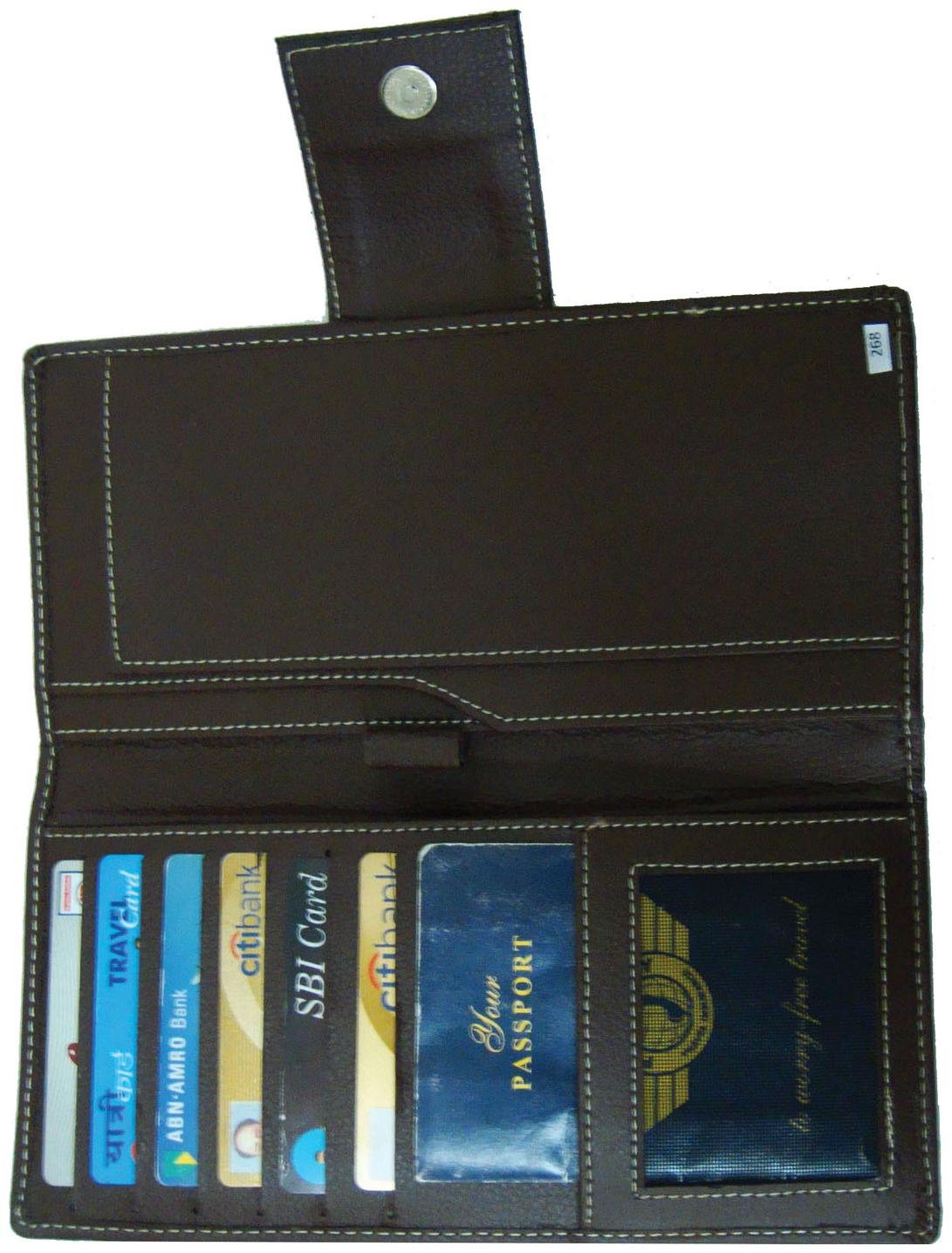 

Essart Brown Pu Ticket Holder