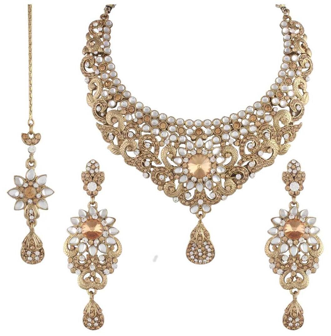 

I Jewels Hand Crafted Kundan Set For Women